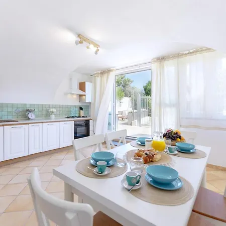 Aqua Holiday Apartments Procida Exterior photo
